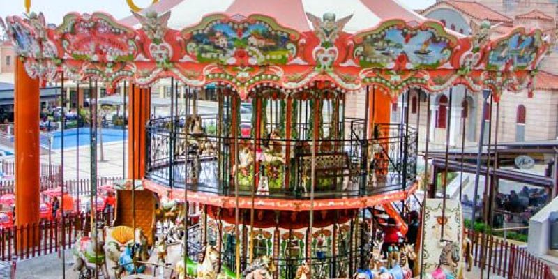 Double Deck Carousel (2) Double Deck Carousel (2)