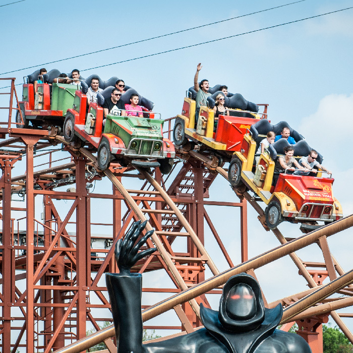 DUELING-COASTER