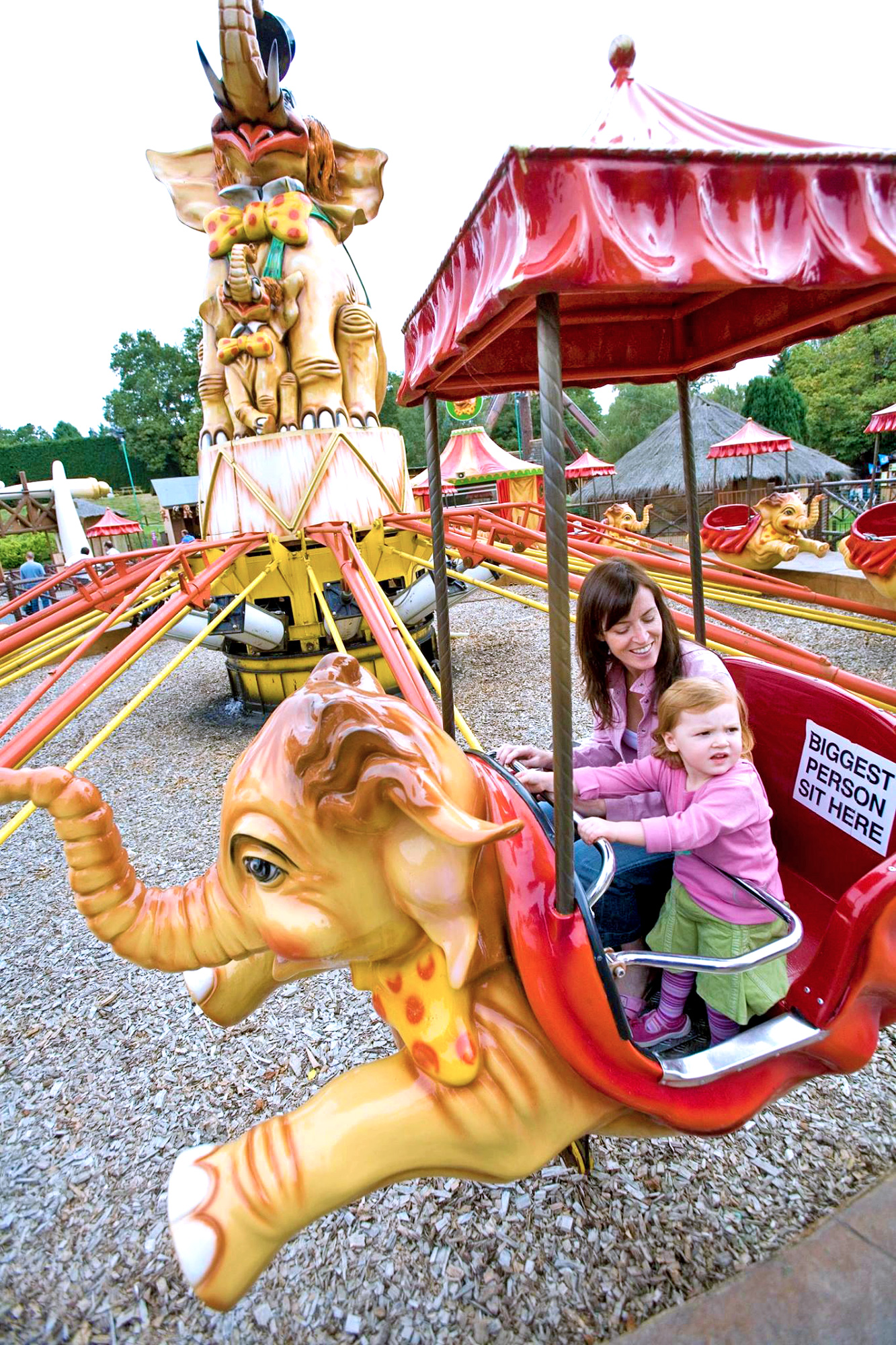 flying-elephants-west-midland-safari-park