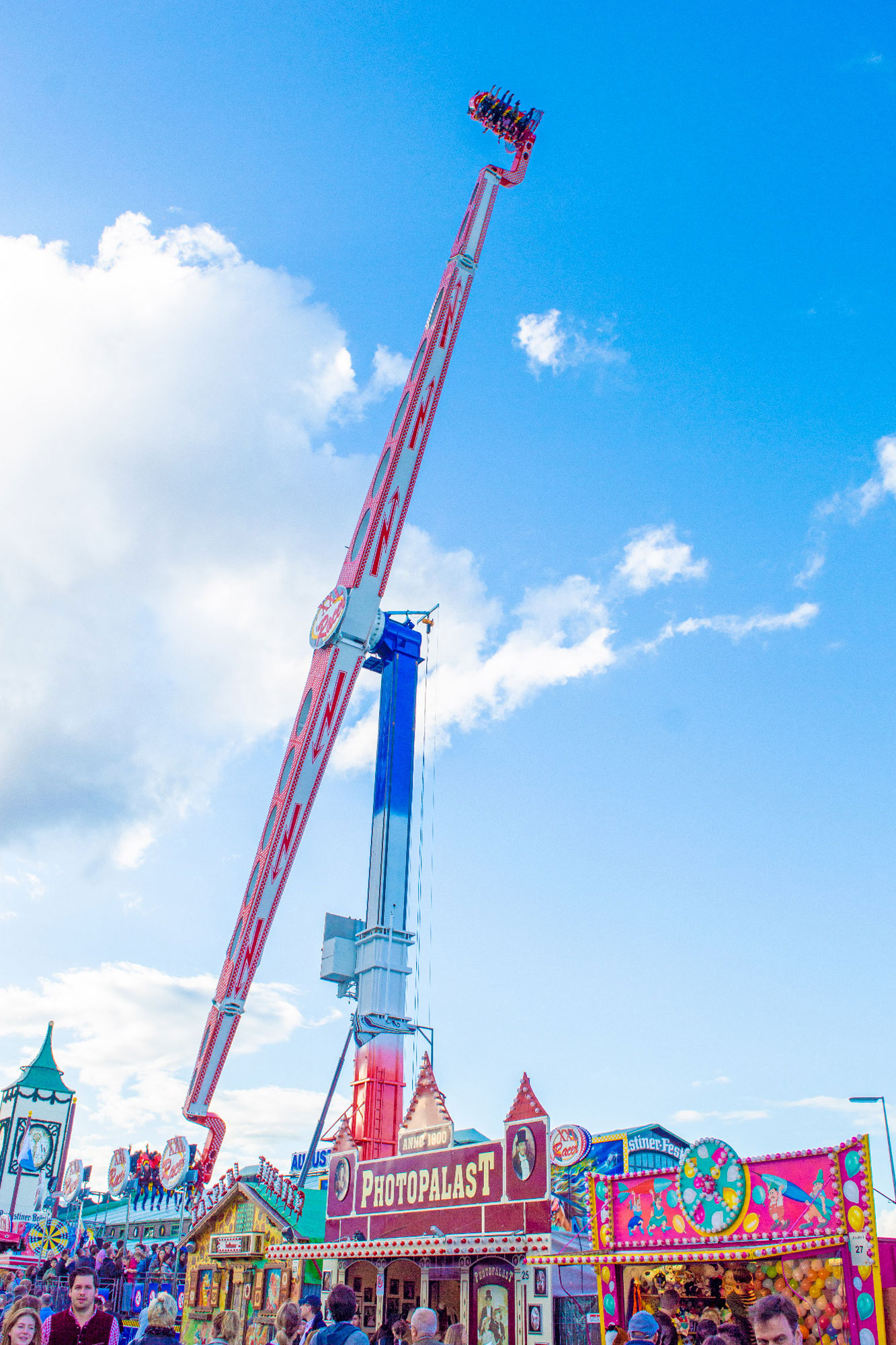 booster-maxxx-50-meters-high-fabbri-oktoberfest